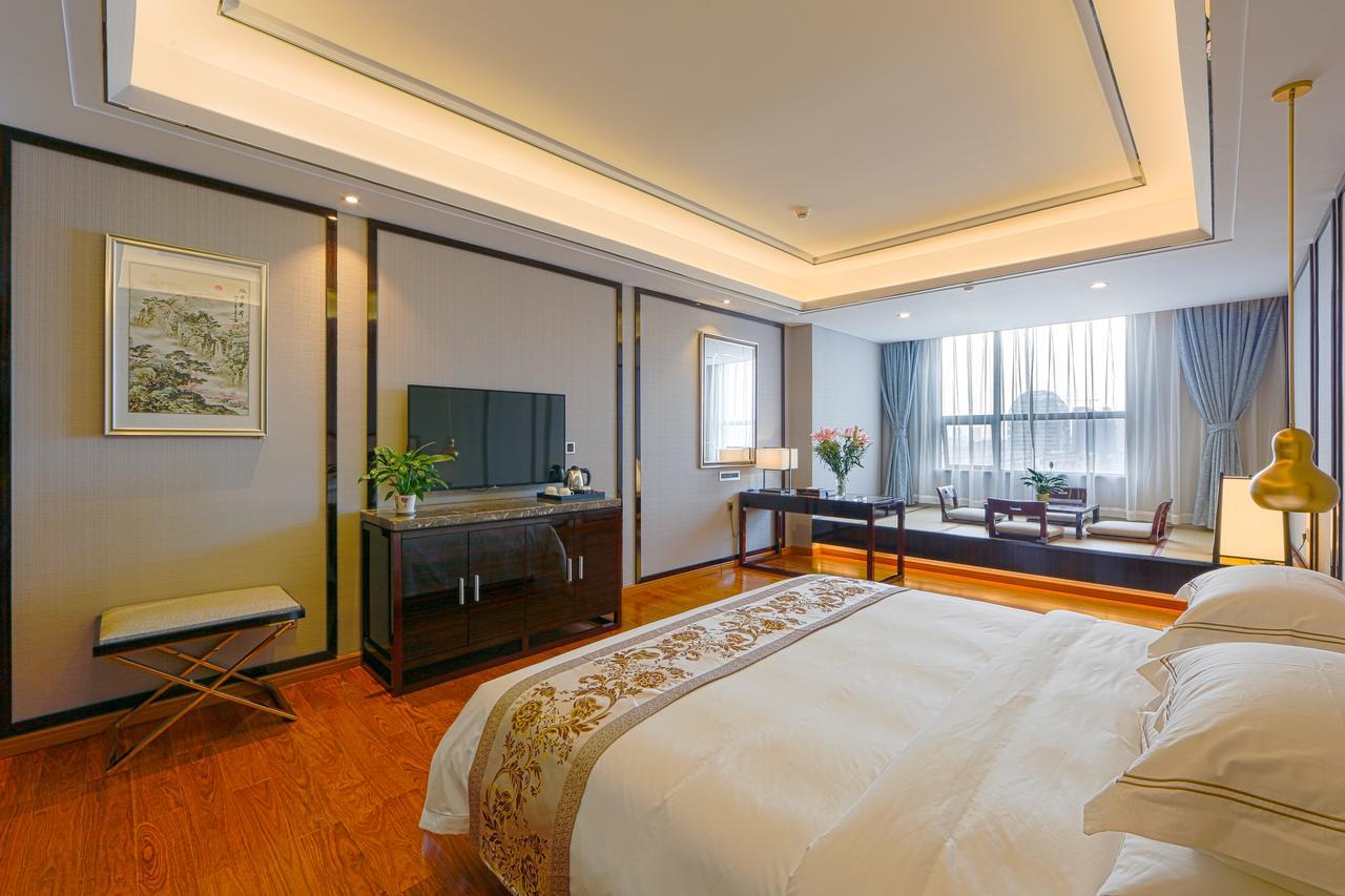 China Show Intertional Hotel Guangzhou Room photo